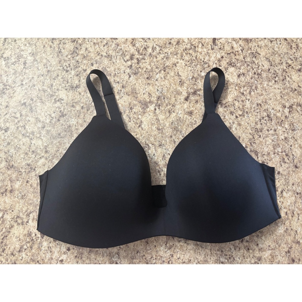 Uniqlo Wireless Comfort Bra Black Size 38B 40C